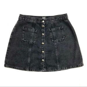 BDG Snap Front Mini Skirt Womens Size M A-Line Denim Faded Distressed Black